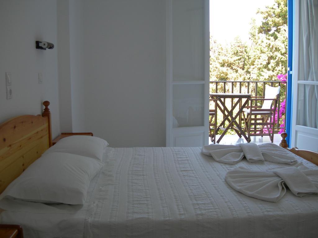 Bizas Rooms & Studios Paro Esterno foto